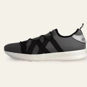 Zapatos hechos con reciclaje