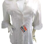 Blusa blanca bordada con manga campana 170 CB(36)