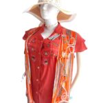 Blusa bordada 160 y Chaleco tejido pate cabra 260 CB(19)- Bordados CrisBran