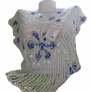 Blusa tejida a mano blanca con detalles azules Bordados La Gorda artesanal 210 LF (39)