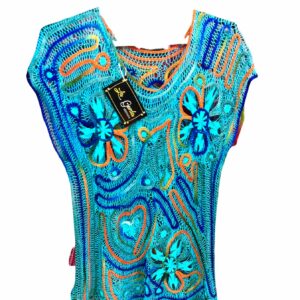 Blusa tejida a mano tono azul diseño flores Bordados La Gorda artesanal 210 LF (2)