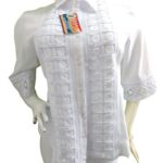 Camisa blanca bordada con botones, diseño elegante en centro y mangas 160 CB(30)- Bordados CrisBran
