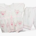 Pijama blanca bordada Bordados La Gorda artesana 120 LG (75)