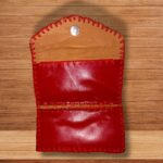 Billetera roja en cuero F(6) 40- Artesanías Jumalu