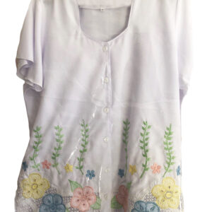 Blusa blanca con diseño floreado con tono claro 125-HA11