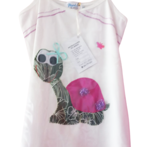 Blusa blanca con tortuga niña bordada 70-M2