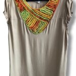 Blusa bordada en promoción F9-60