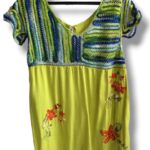 Blusa bordada verde en promocion F50- 60