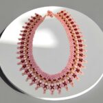 collar rosa en mostacilla